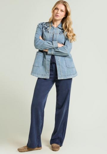 Короткое пальто