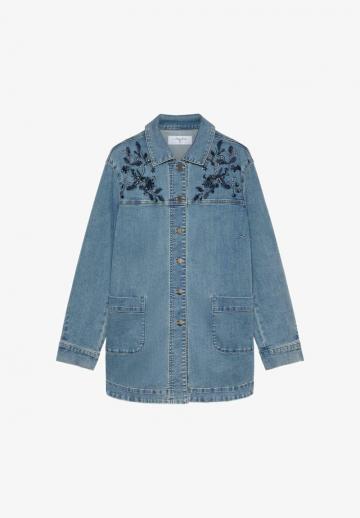 Короткое пальто