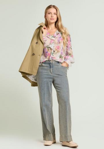 Прямые джинсы