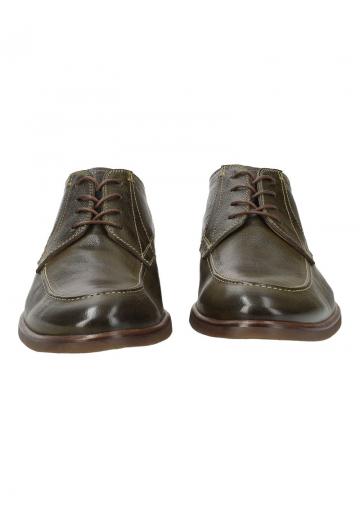 Ботинки на шнуровке