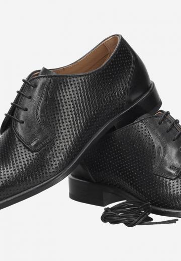 Ботинки на шнуровке