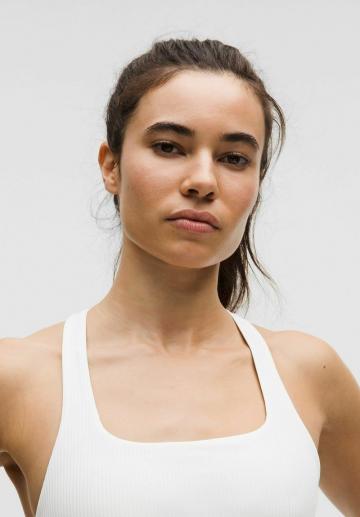 Спортивный бюстгальтер