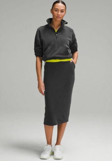 Спортивная толстовка