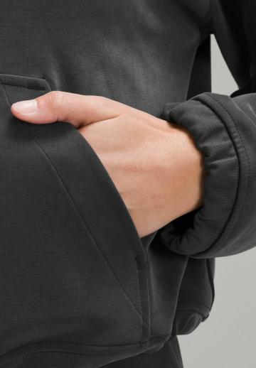 Спортивная толстовка