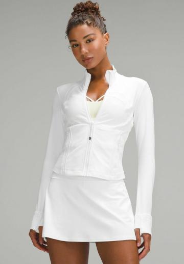 Спортивная куртка