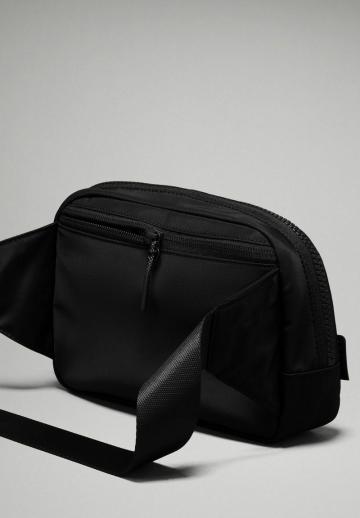 Сумка на пояс