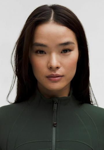 Спортивная куртка