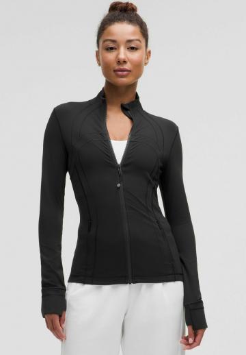 Спортивная куртка