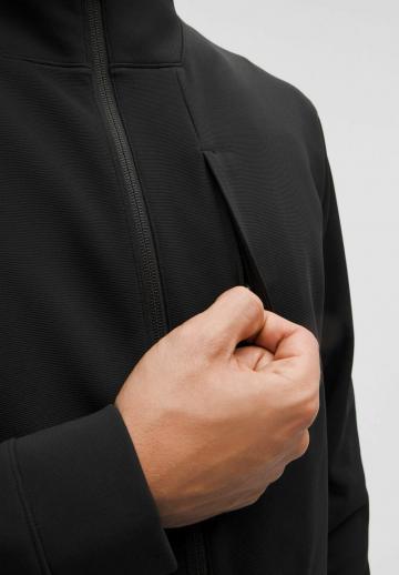 Спортивная куртка