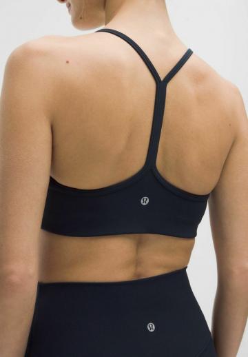 Спортивный бюстгальтер