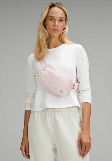 Сумка на пояс