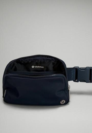 Сумка на пояс
