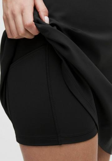 Спортивное платье