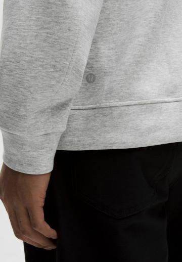 Спортивная кофта