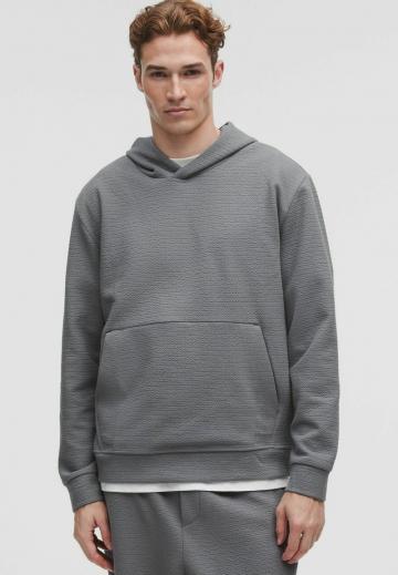 Спортивная кофта