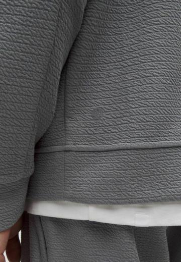 Спортивная кофта