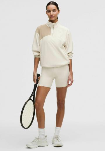 Спортивная толстовка