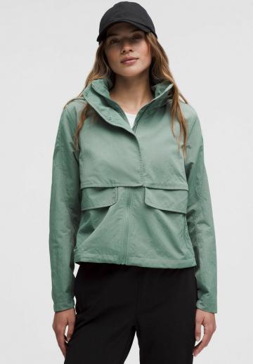 Спортивная куртка