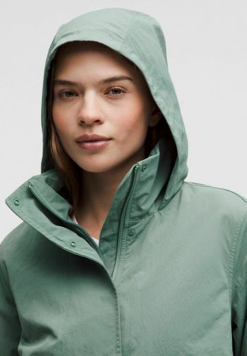 Спортивная куртка