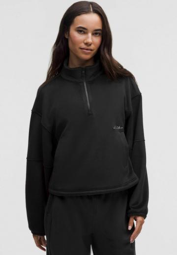 Спортивная толстовка