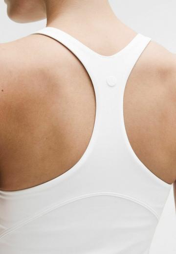 Спортивный топ