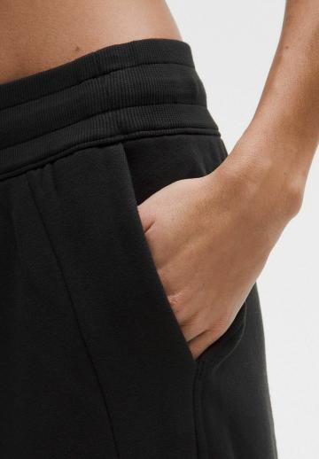 Спортивные штаны