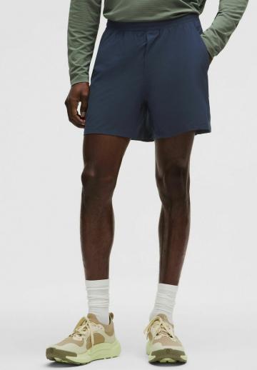 Спортивныве шорты