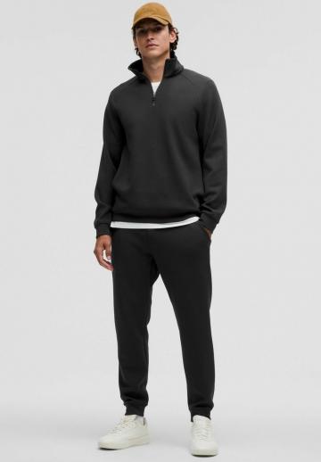 Спортивная кофта