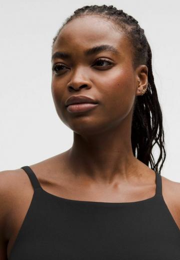 Спортивный бюстгальтер