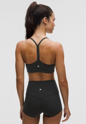 Спортивный бюстгальтер