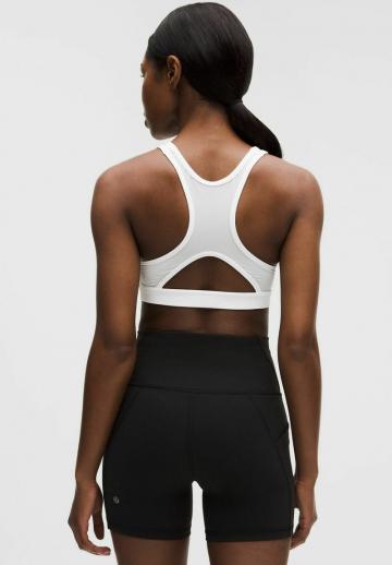 Спортивный бюстгальтер