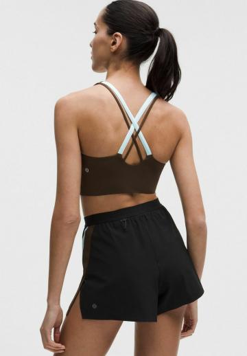 Спортивный бюстгальтер