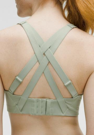 Спортивный бюстгальтер