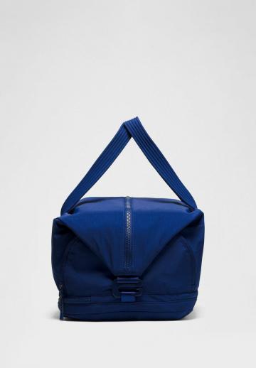 Спортивная сумка