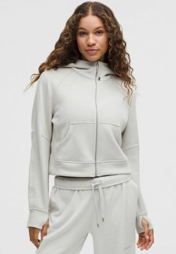Спортивная толстовка