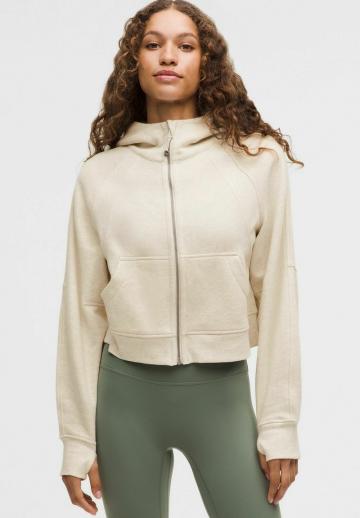 Спортивная толстовка