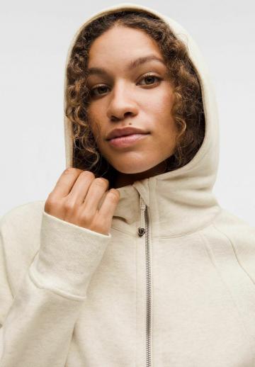 Спортивная толстовка