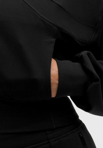 Спортивная толстовка