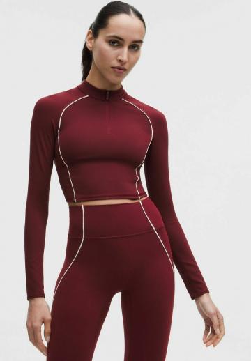 Спортивная толстовка