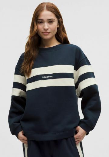 Спортивная толстовка