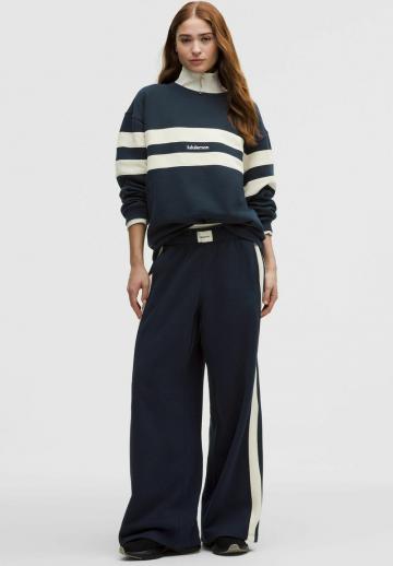 Спортивная толстовка