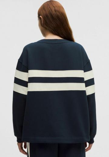 Спортивная толстовка