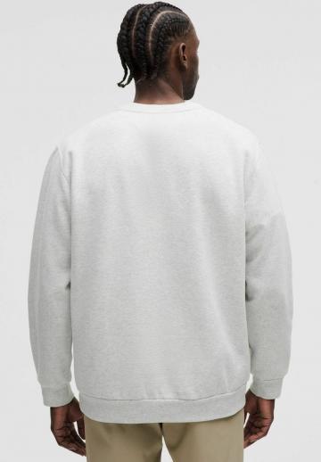 Спортивная кофта