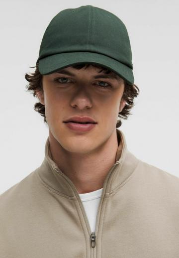 Спортивная кофта