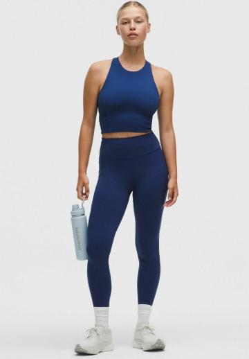 Спортивный топ