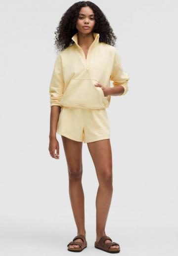 Спортивная толстовка