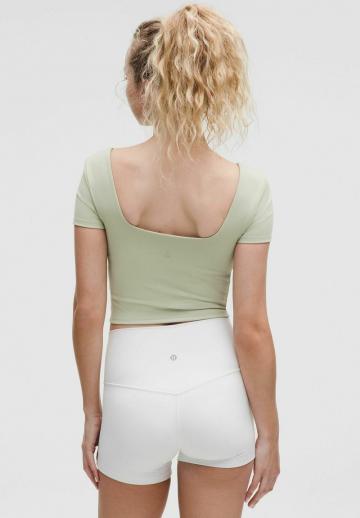 Спортивный топ