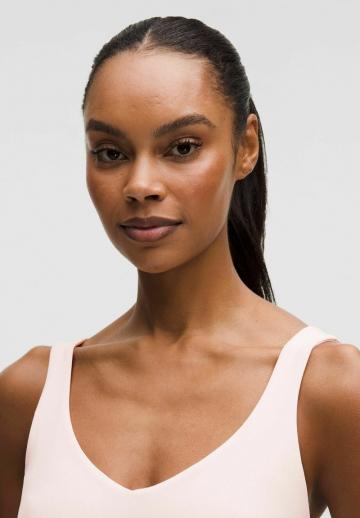 Спортивный топ