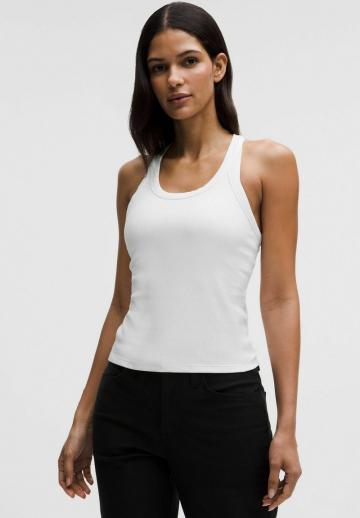 Спортивный топ