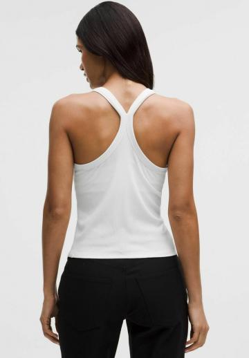 Спортивный топ